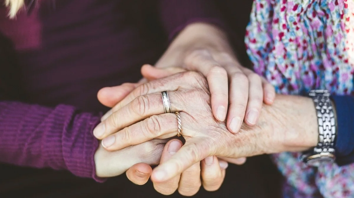 Le secret des bénévoles heureux : pourquoi donner son temps accélère notre bien-être