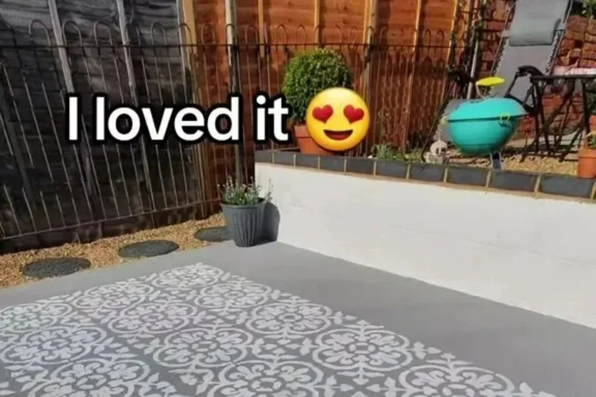 Peaux de banane enterrées près des rosiers ? Le potassium qui les fait fleurir abondamment. - image 2