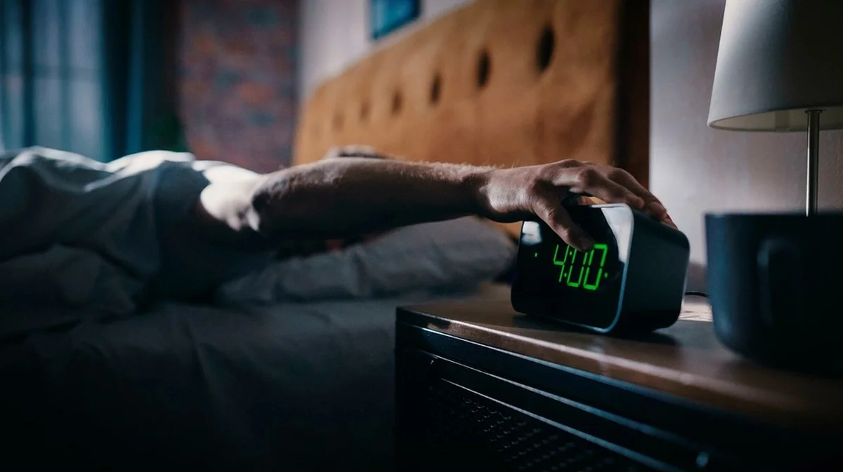 Révélé : L'horloge biologique qui vous réveille toujours à 3h du matin