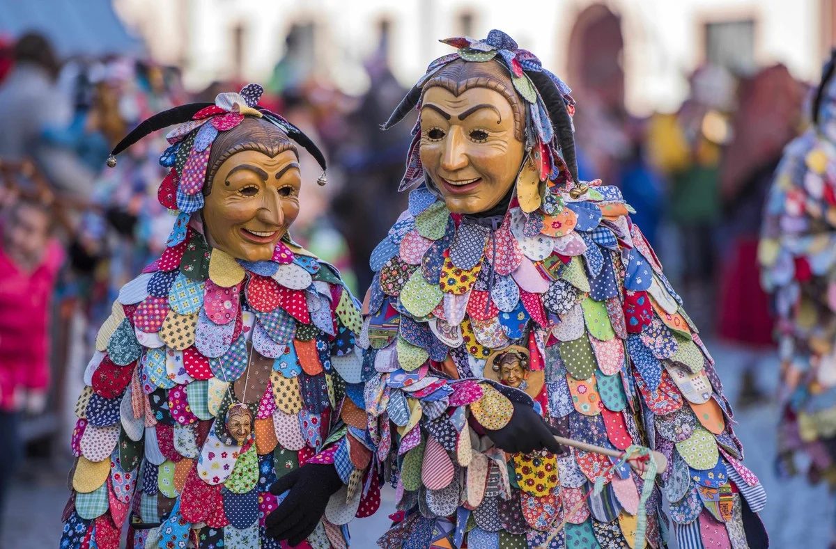 Le secret des tonneliers bavarois : Pourquoi ils dansent tous les 7 ans (et ce que la Peste a à voir avec ça) - image 2