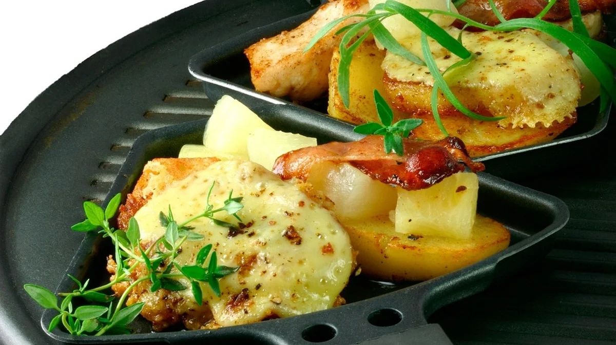 Oubliez 200g : voici la vraie quantité de fromage à raclette par personne selon les pros