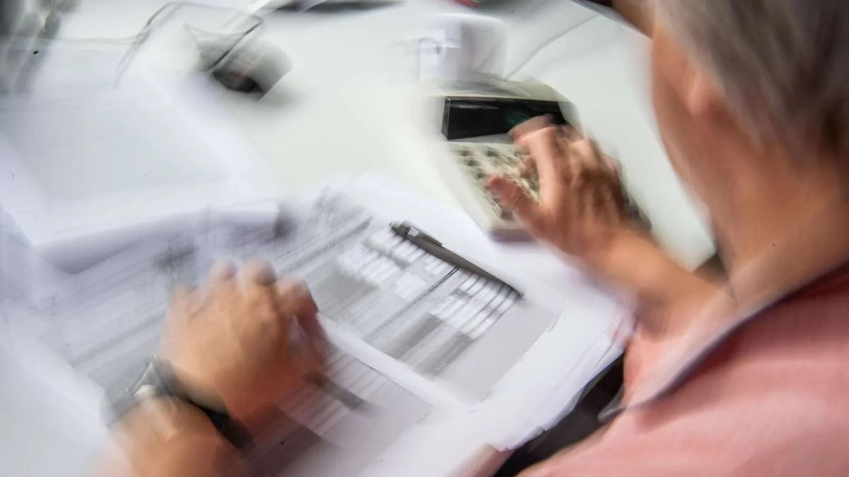 Le grand paradoxe 2026 : pourquoi les nouveaux retraités vont payer plus d'impôts malgré la hausse de l'abattement de base