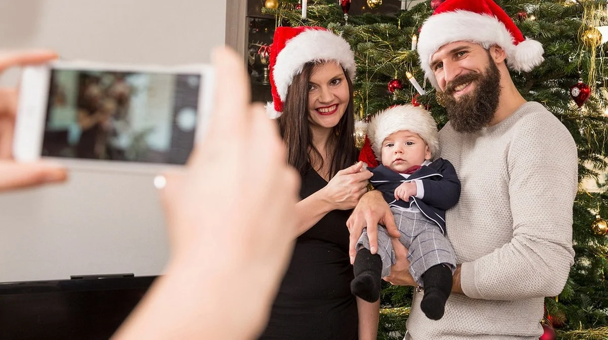 Les 5 erreurs à ne plus faire pour des photos de groupe de Noël réussies (un pro explique la règle des « tiers »)