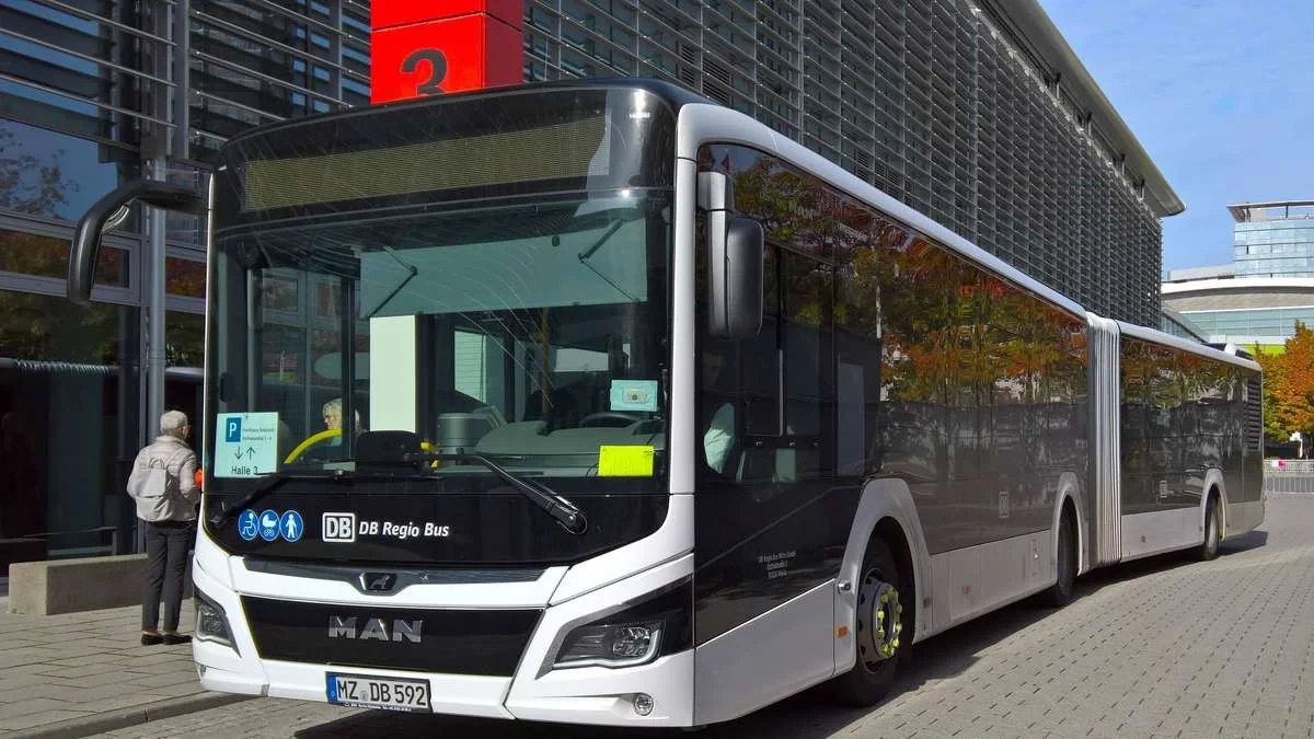 La Deutsche Bahn investit un milliard d’euros : pourquoi cela change le prix de votre billet de bus