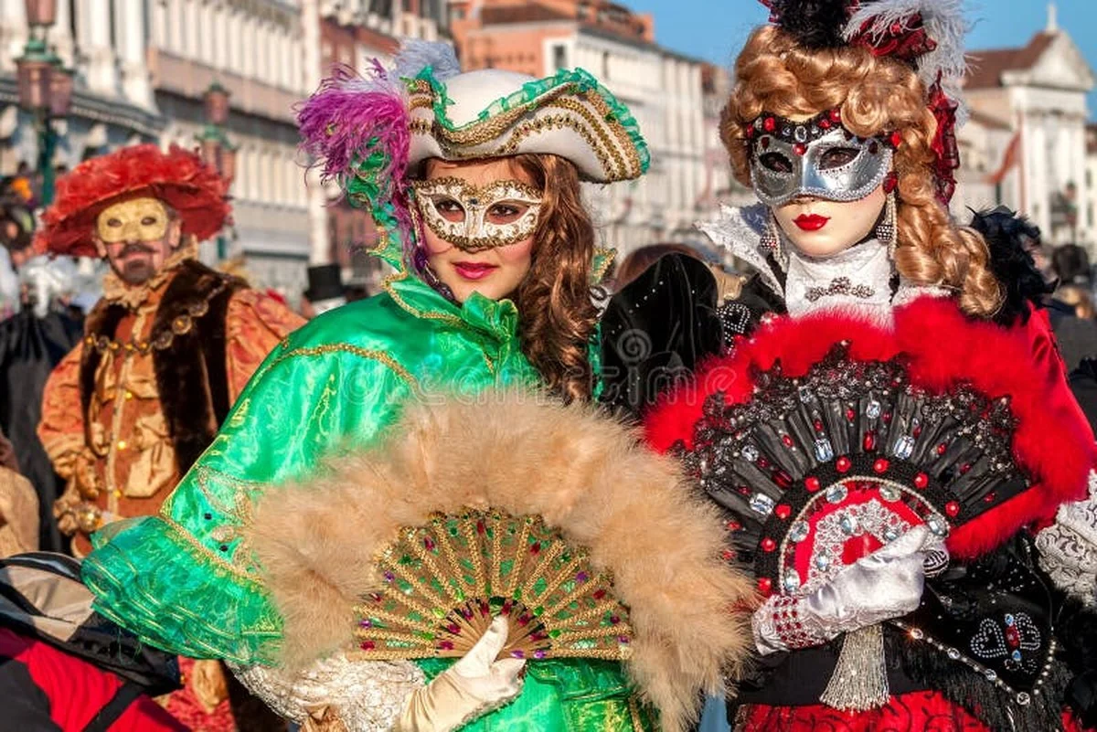 Trouvailles uniques pour le carnaval : où trouver des costumes d